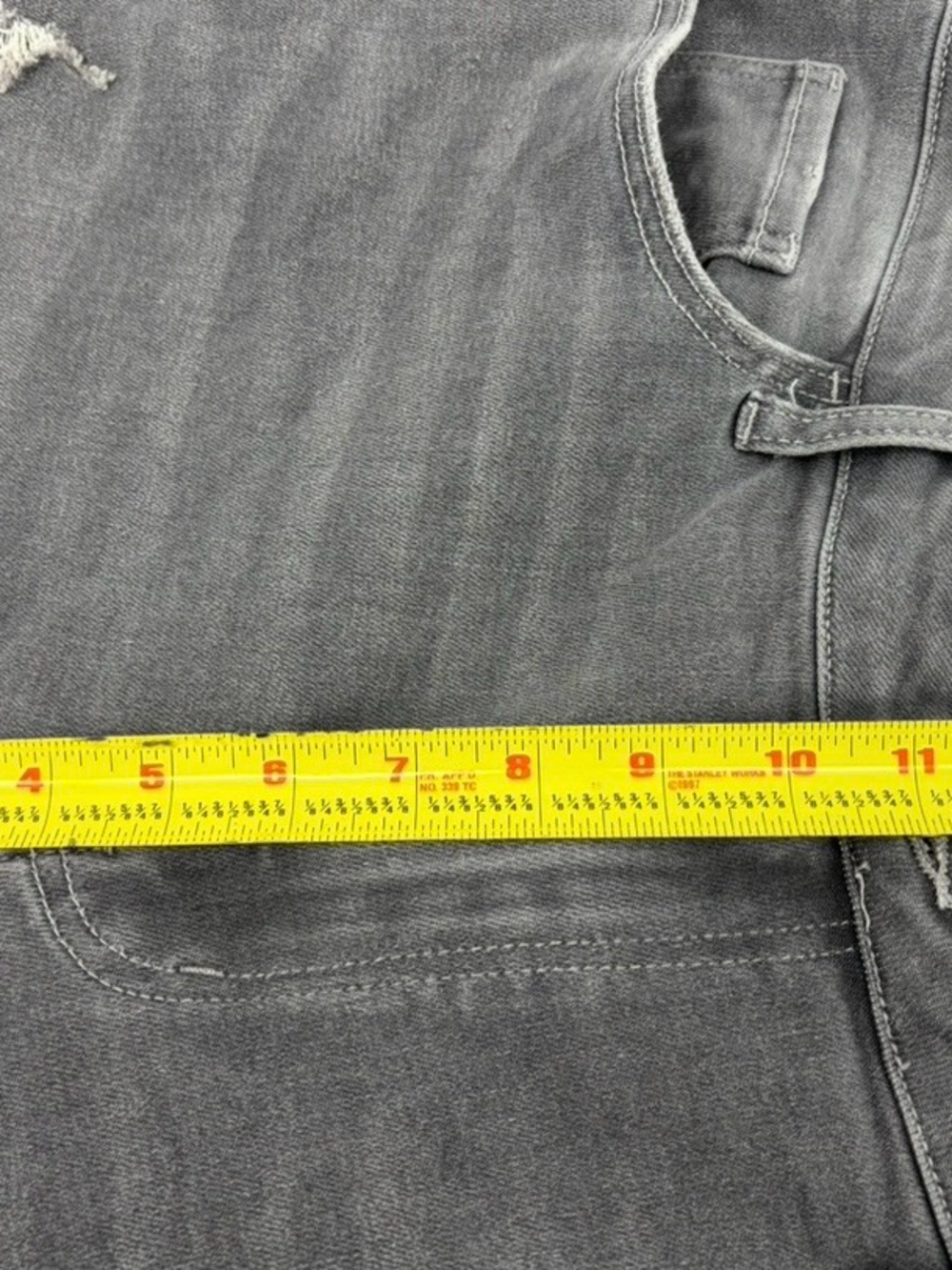 Vervet "Gladness" High Rise Distressed Crop Straight Jeans, Gray, Women 32 D453 - Picture 7 of 10
